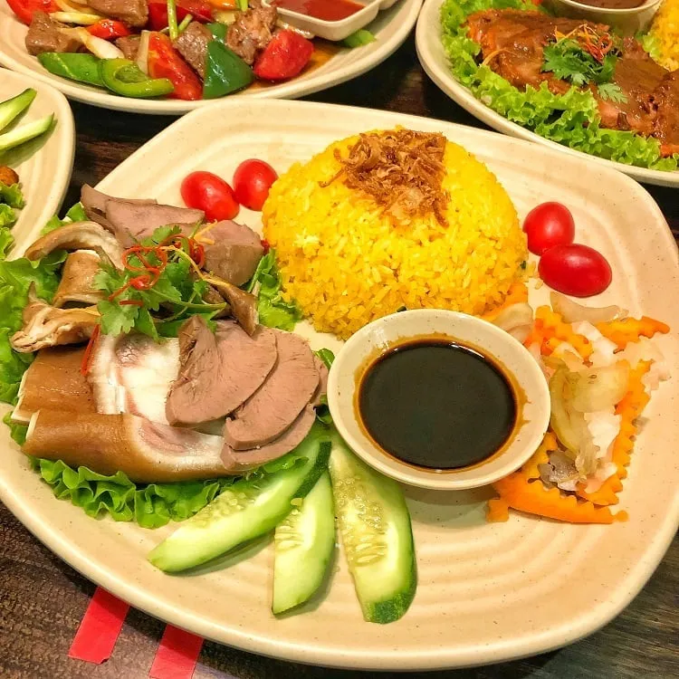 Phá lấu Sohi với phần ăn đầy đặn, hấp dẫn