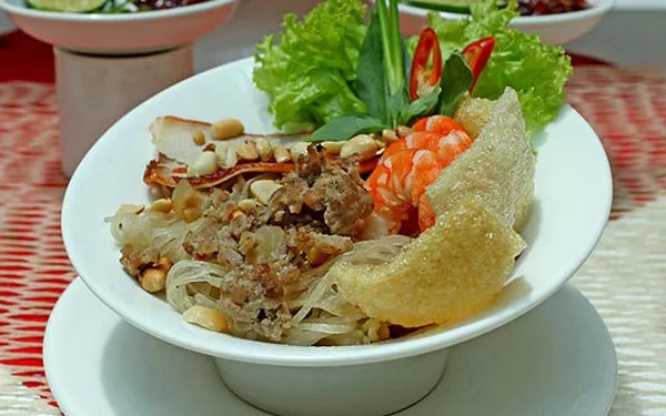 Phở sắn