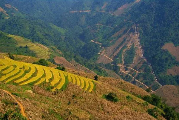 Phong cảnh hoang sơ ở Chiềng Ân, Sơn La