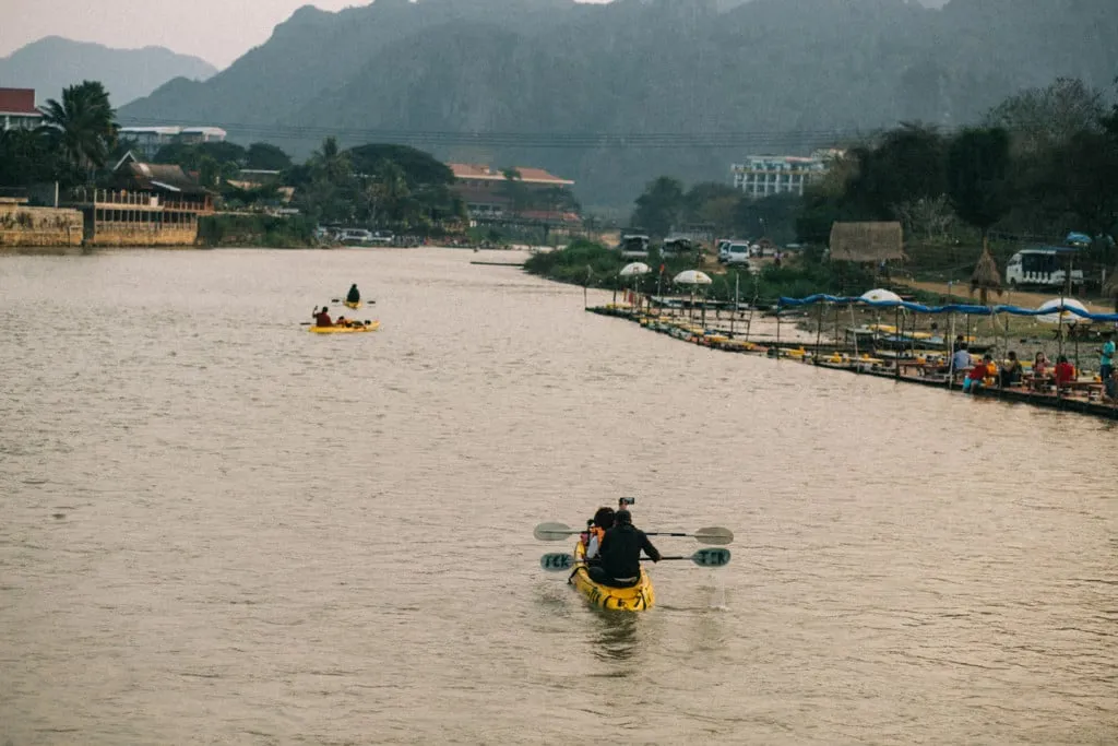 Phong cảnh Vang Vieng