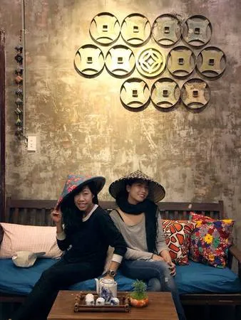 Phòng nghỉ tại OTRO Homestay mang đậm nét truyền thống. Ảnh: FB OTRO