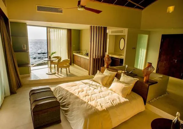 Phòng Spa Suite tại The Shells Resort &amp; Spa Phú Quốc