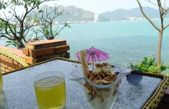 Quán cà phê view biển Nha Trang