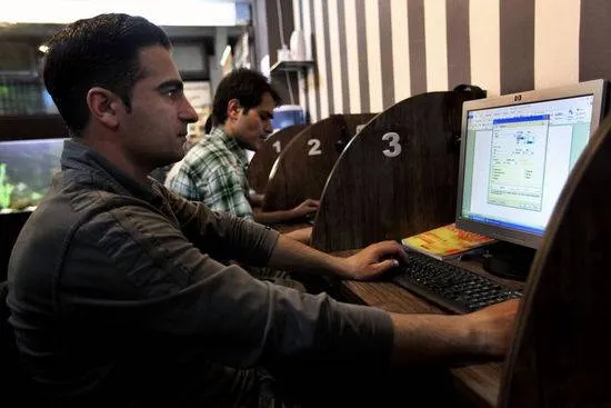 Quán internet từng là nơi du khách liên lạc về nhà