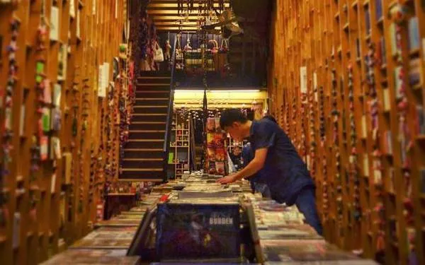 Saigon Artbook - Không gian nghệ thuật độc đáo