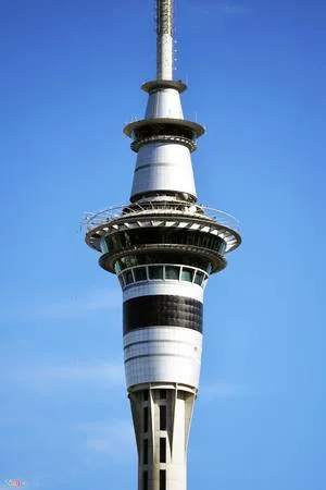 Sky Tower - biểu tượng của Auckland