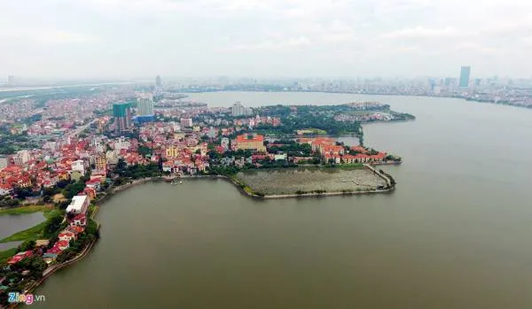 Sông Hồng uốn lượn