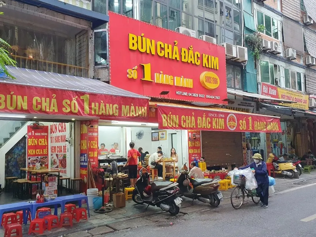 Suất bún chả hấp dẫn tại Bún Chả Đắc Kim