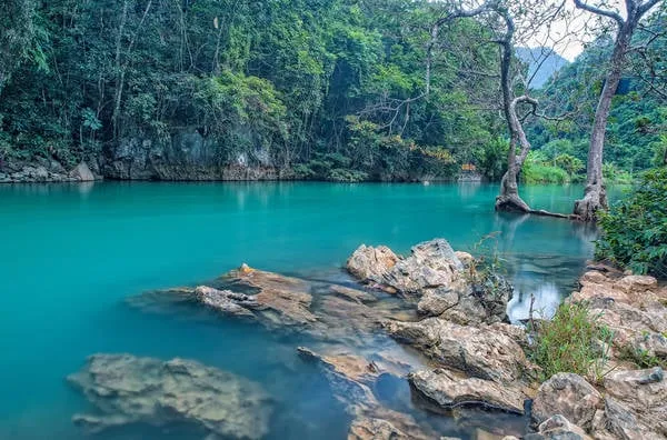 Suối Lê Nin. Ảnh: toididulich.vn