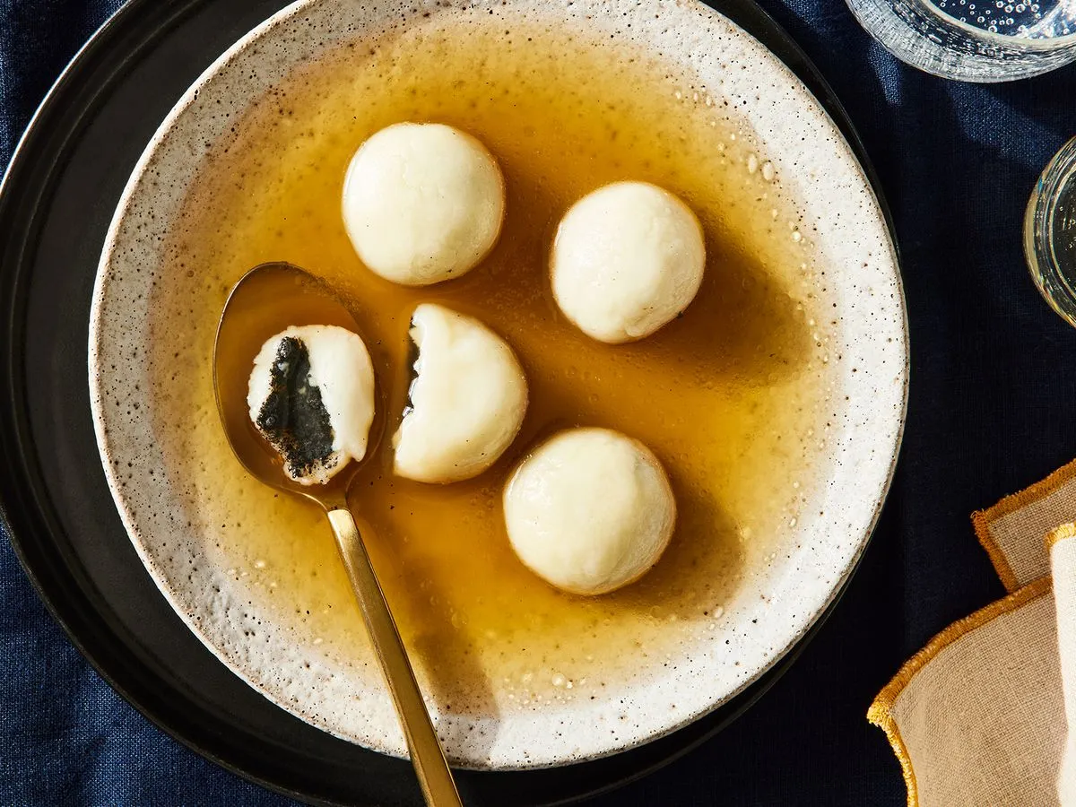 Tang Yuan-ivivu