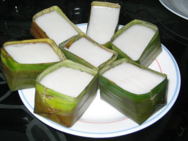 Tepung pelita - bánh lá dứa nước cốt dừa