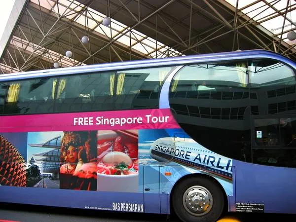 Tham gia tour đi bộ miễn phí