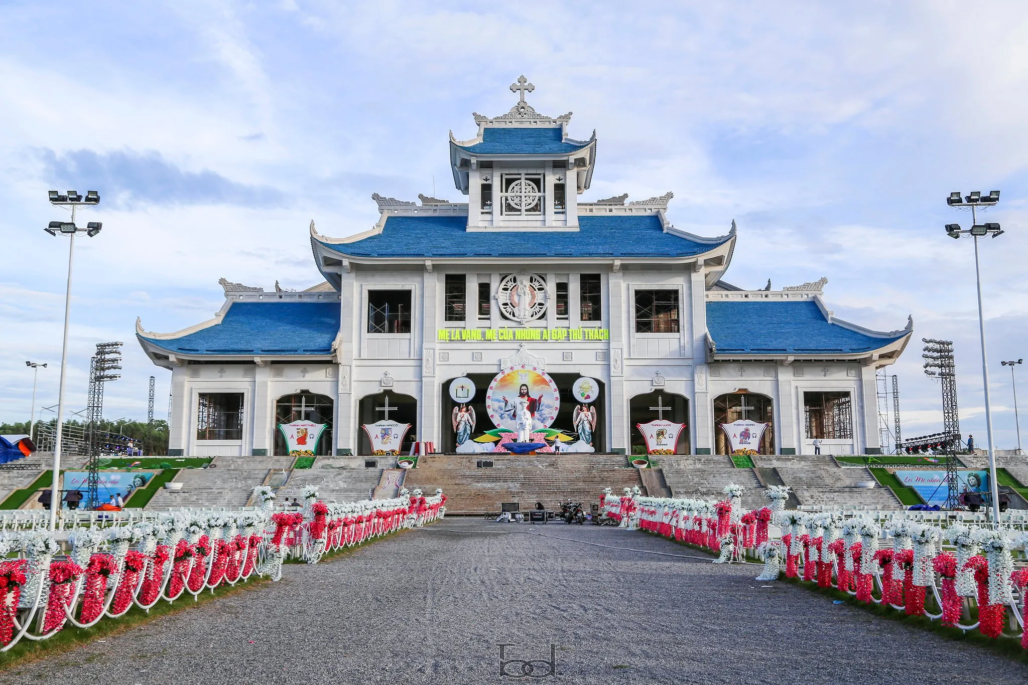 Thánh địa La Vang, điểm hành hương nổi tiếng