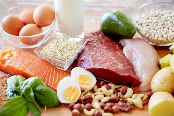 Chế độ dinh dưỡng sau sinh mổ: Ăn gì, kiêng gì cho mẹ khỏe, sữa về? 2 thucdon me sau sinh de an gi nhieu sua ma khong tang can thumb
