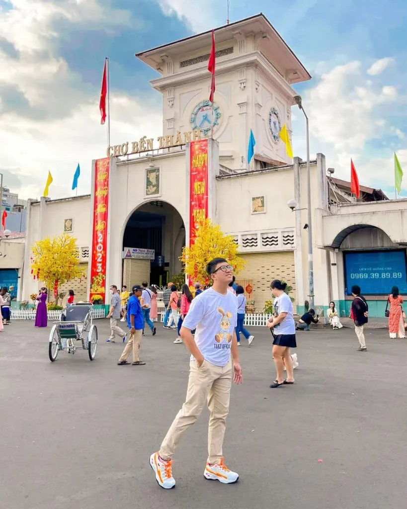 Toàn cảnh chợ Bến Thành về đêm. Ảnh: @jasonhuang92