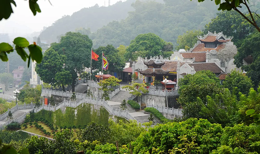 Toàn cảnh Đền Cửa Ông. Ảnh: Báo Quảng Ninh.
