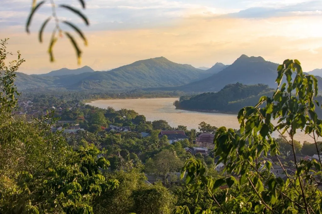 Toàn cảnh Luang Prabang bên dòng Mekong