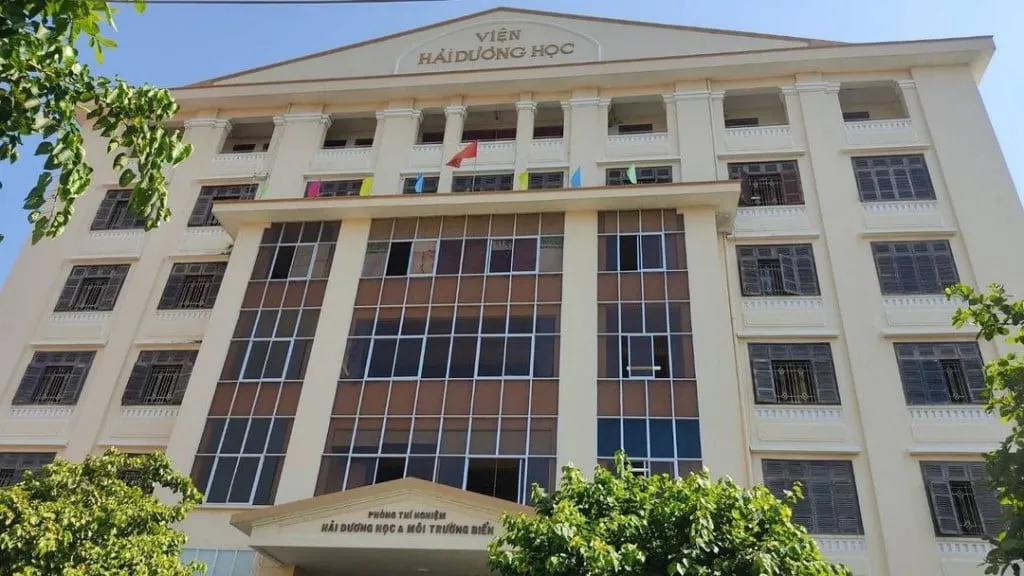 Toàn cảnh Viện Hải dương học Nha Trang