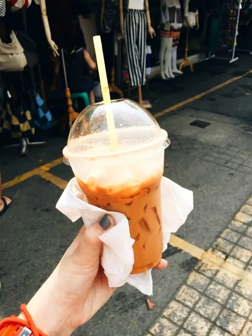 Trà sữa Thái Lan tại chợ Chatuchak