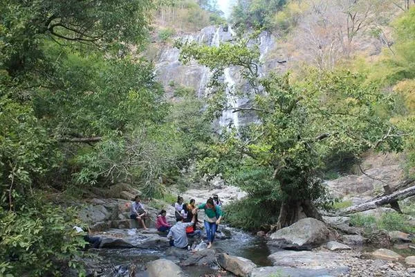 Trải nghiệm văn hóa địa phương và nghỉ lại qua đêm tại nhà dân sẽ là một kỷ niệm đáng nhớ trong chuyến đi.