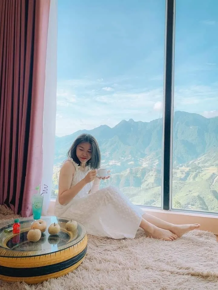 View thung lũng Mường Hoa từ Lá Đỏ Homestay
