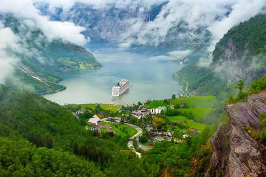 Vịnh hẹp Geirangerfjord - Na Uy