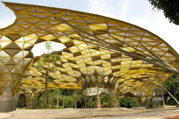 Vườn Bách Thảo Perdana xanh mát