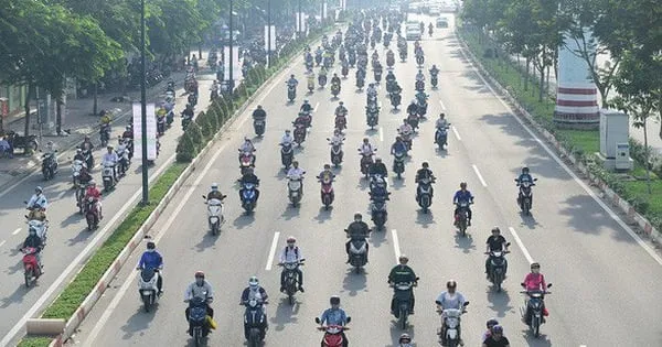 Xe máy - Phương tiện linh hoạt khám phá Hạ Long
