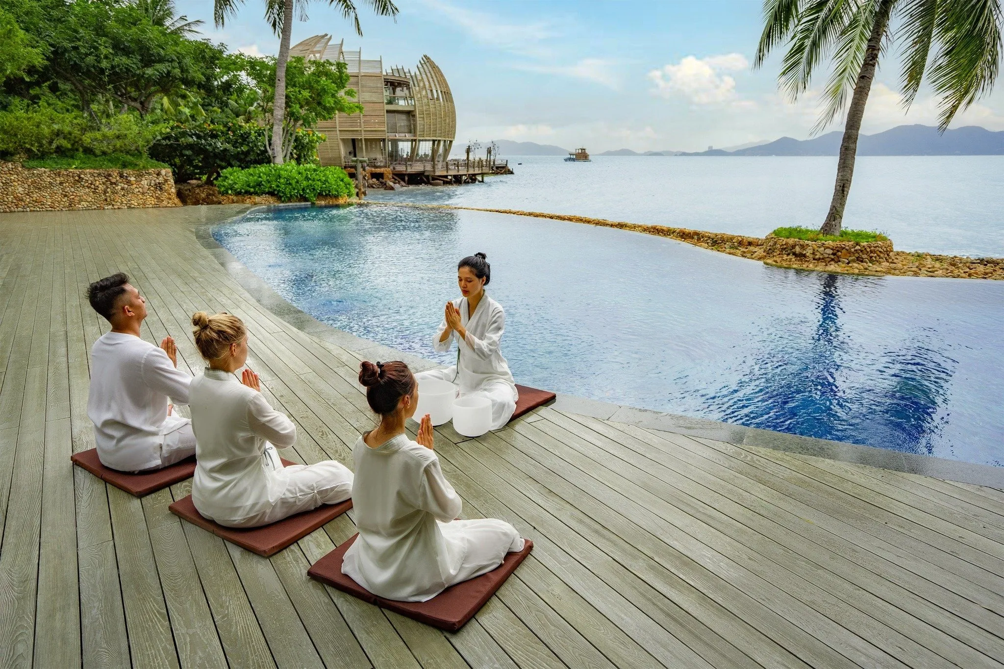 Yoga và thiền định tại An Lâm Retreats Ninh Vân Bay